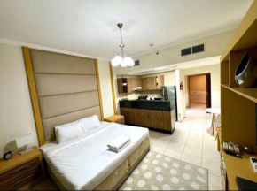 Cozy Studio Near Burj Khalifa